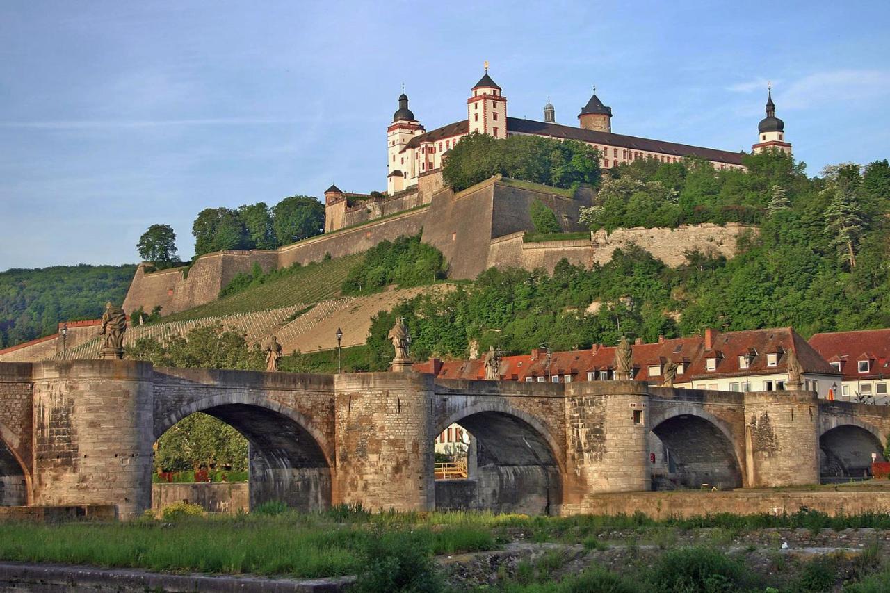 Central & Lovely - For Up To 6 Persons Wurzburg Exterior photo